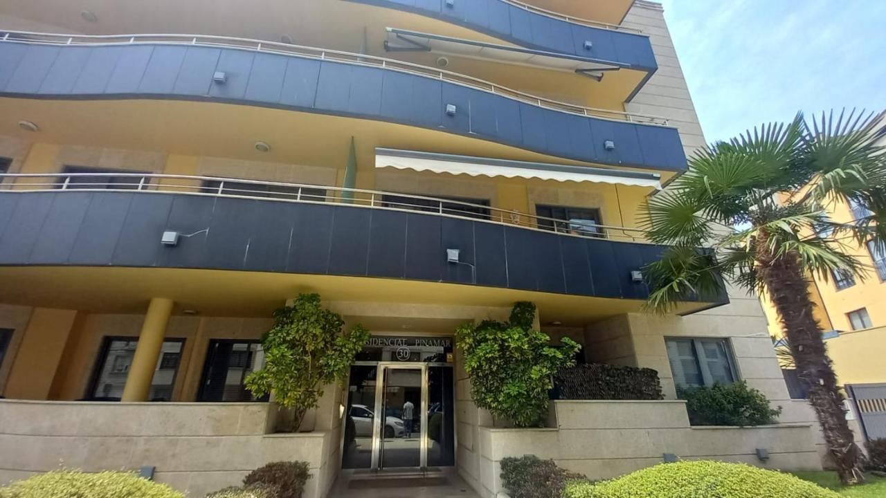 Apartamento En Urbanizacion Con Piscina En Playa De Silgar Sanxenxo Exterior photo